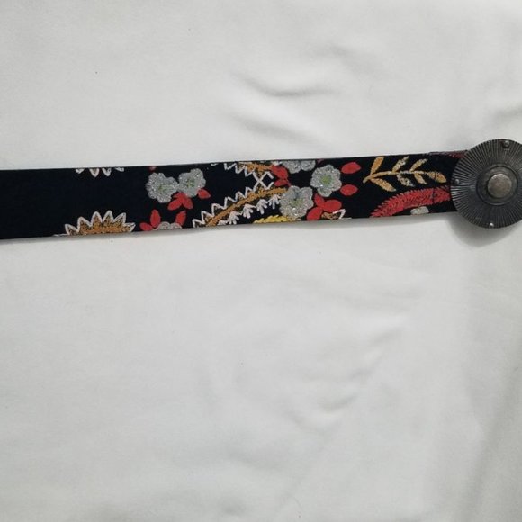 NWOT Guido Angeloni  Suede Belt